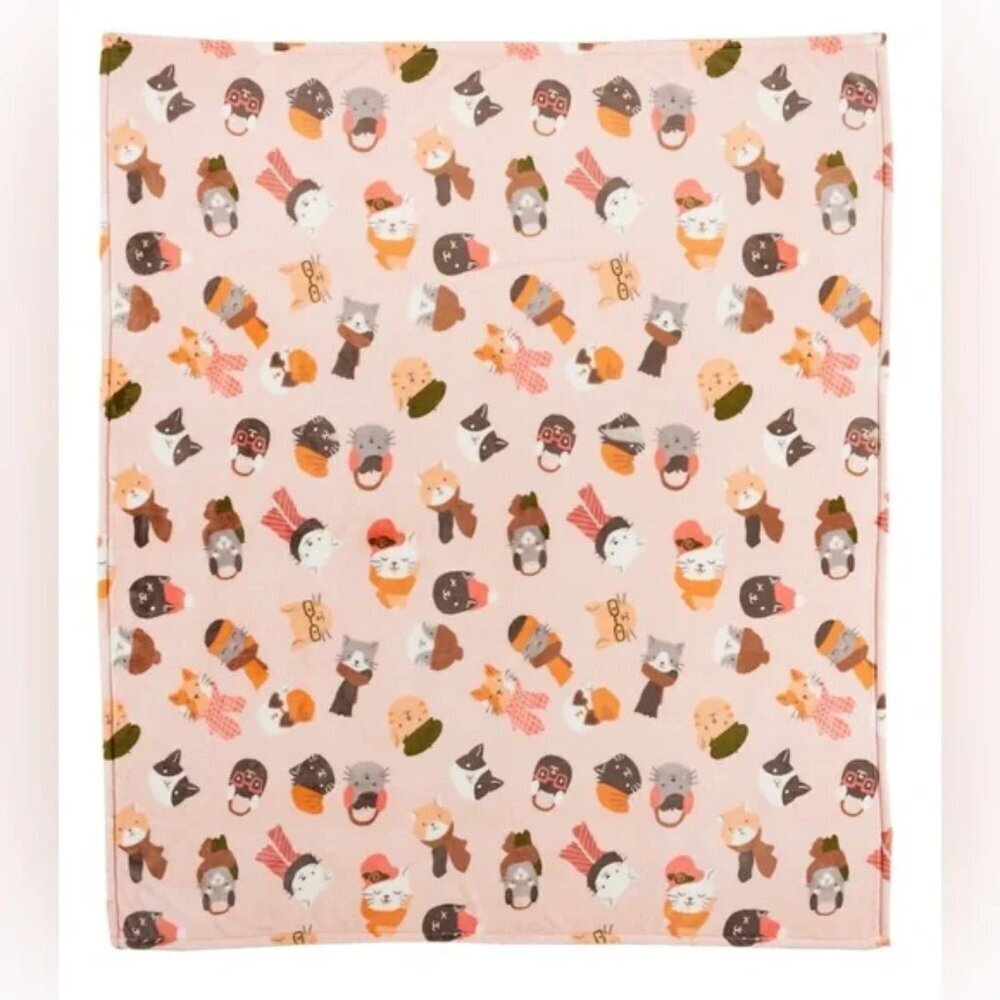 Cat Lover Blanket Soft Plush Throw 5' x 6 ft The Big One New Kitty Faces